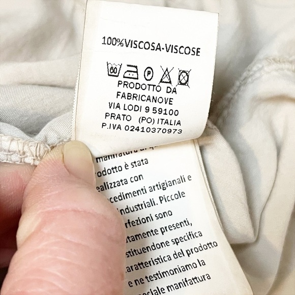Sanctamuerte NWT Viscose Top Medium flowy T-shirt beige neutral boho lagenlook - Picture 10 of 11